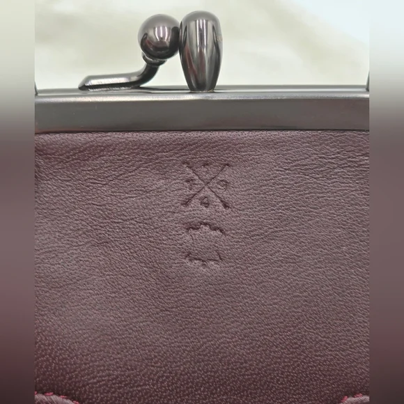 š„RAREš„Coach 1941 Double Kisslock Frame 23 W/ Links Goldenrod Multi - Picture 11 of 16